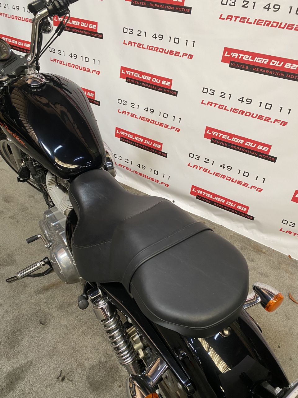 HARLEY-DAVIDSON SPORTSTER 883 4