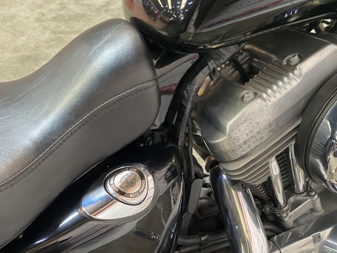 HARLEY-DAVIDSON SPORTSTER 883 4