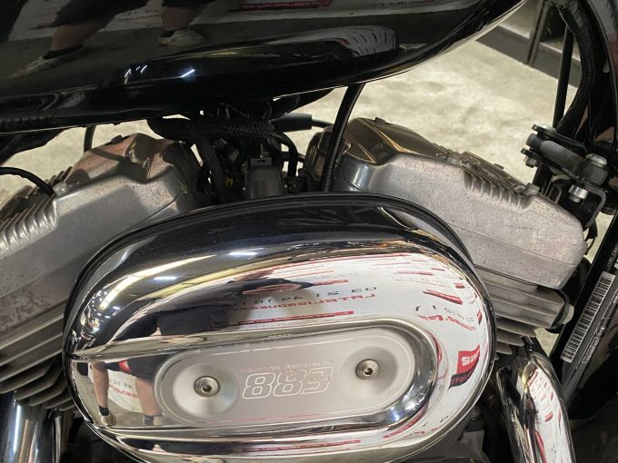 HARLEY-DAVIDSON SPORTSTER 883 4