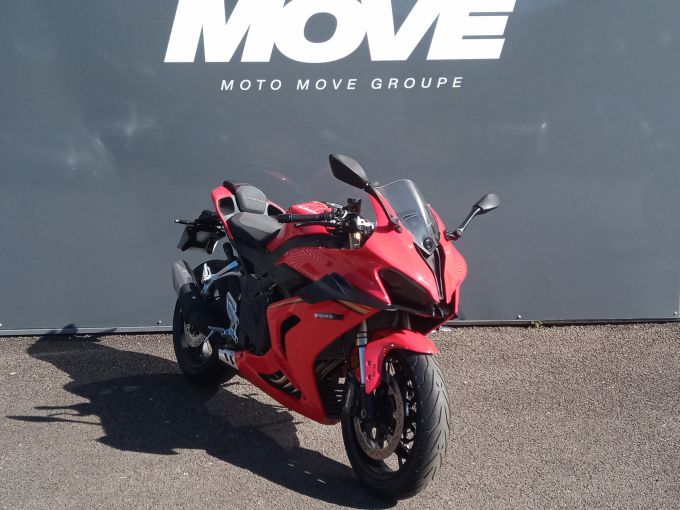 QJ MOTOR SRK 800 RR 4