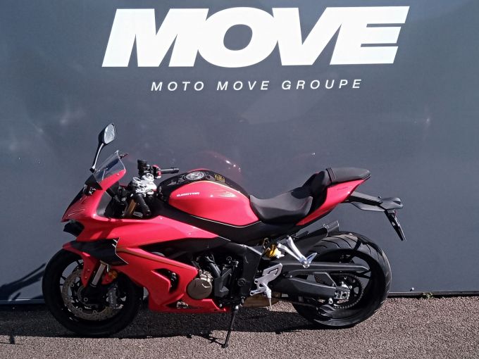 QJ MOTOR SRK 800 RR 4