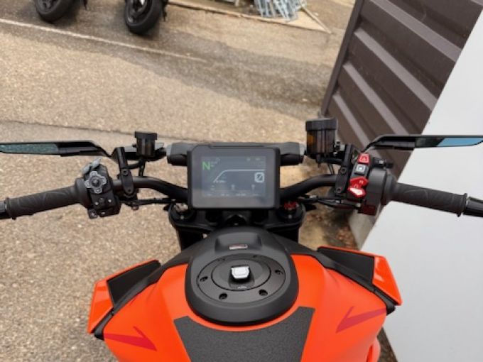 KTM 1390 SUPER DUKE R 4