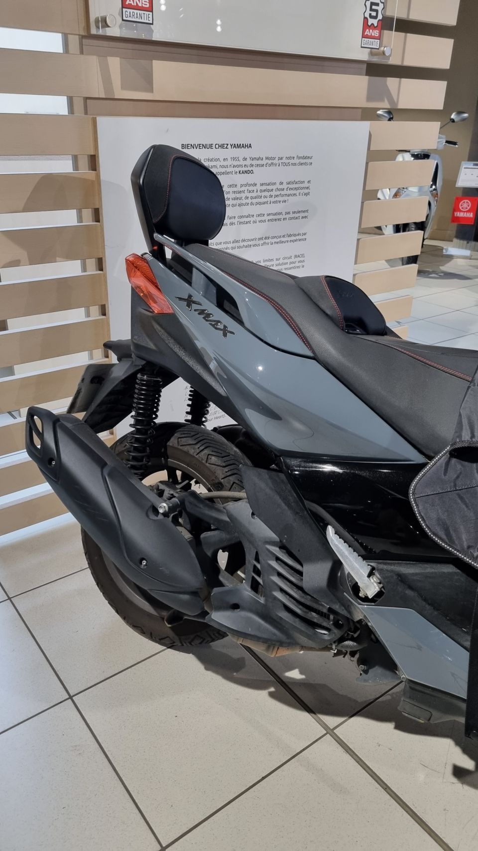 YAMAHA XMAX 125 TECH MAX 4