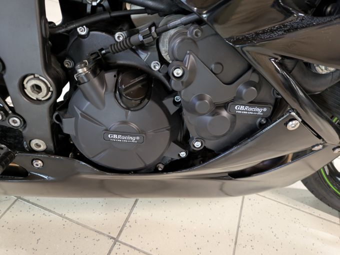 KAWASAKI ZX-6R 636 4