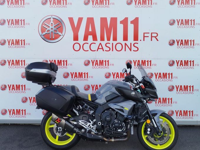 YAMAHA MT-10 4