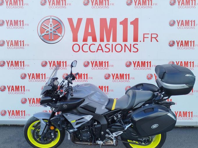 YAMAHA MT-10 4