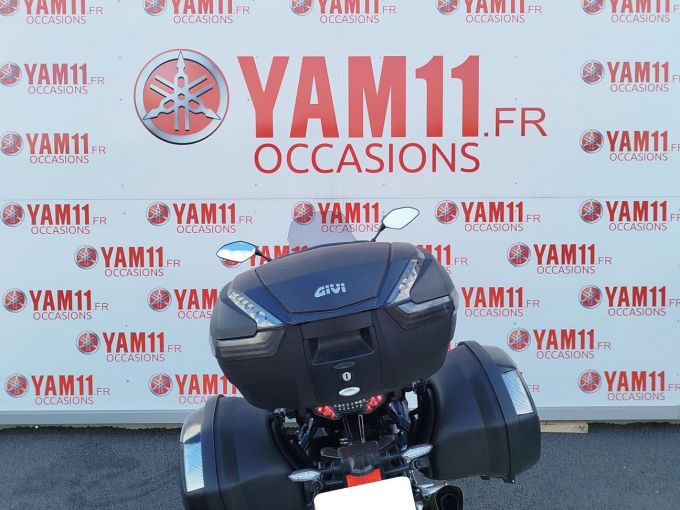 YAMAHA MT-10 4