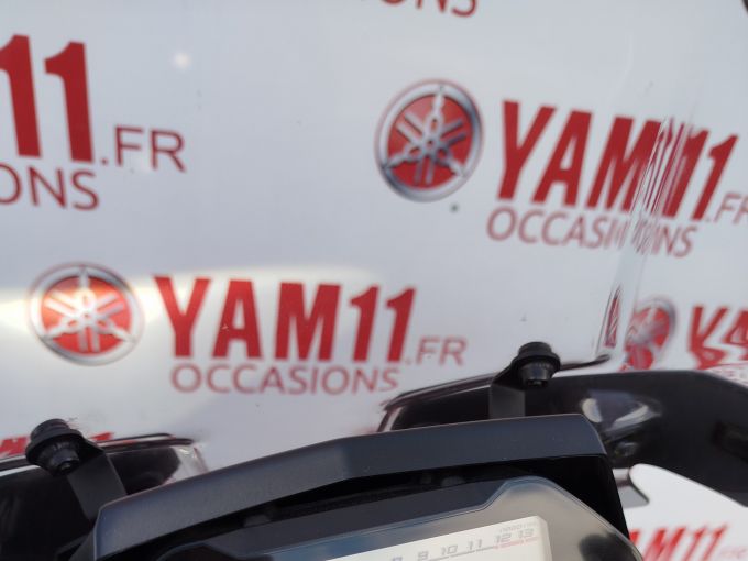 YAMAHA MT-10 4