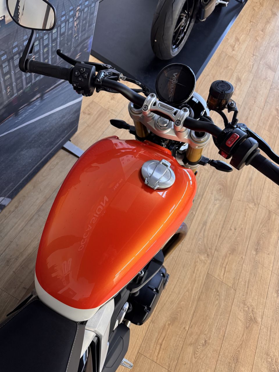 TRIUMPH SPEED TWIN 1200 4