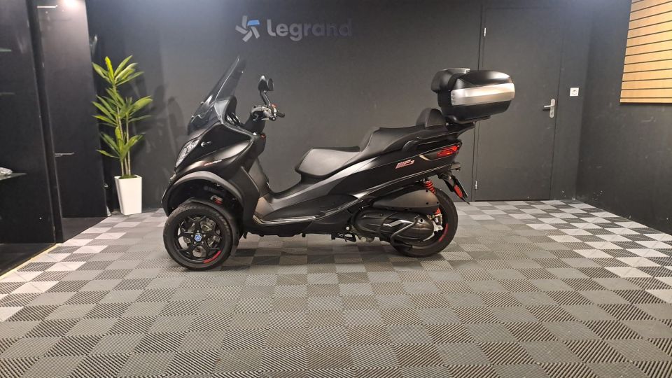 PIAGGIO MP3 500 HPE SPORT ABS/ASR 4