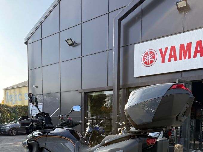 YAMAHA TRACER 9 GT+ 4
