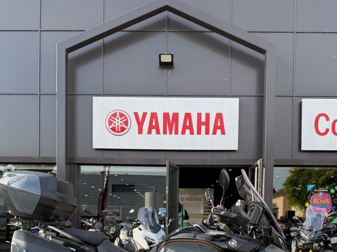 YAMAHA TRACER 9 GT+ 4