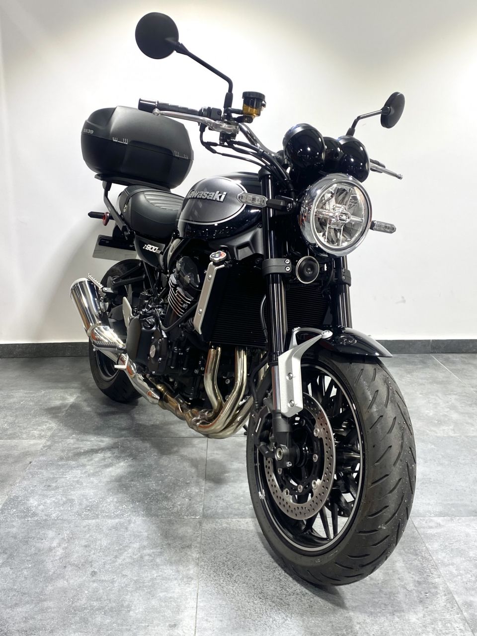 KAWASAKI Z900 RS 4