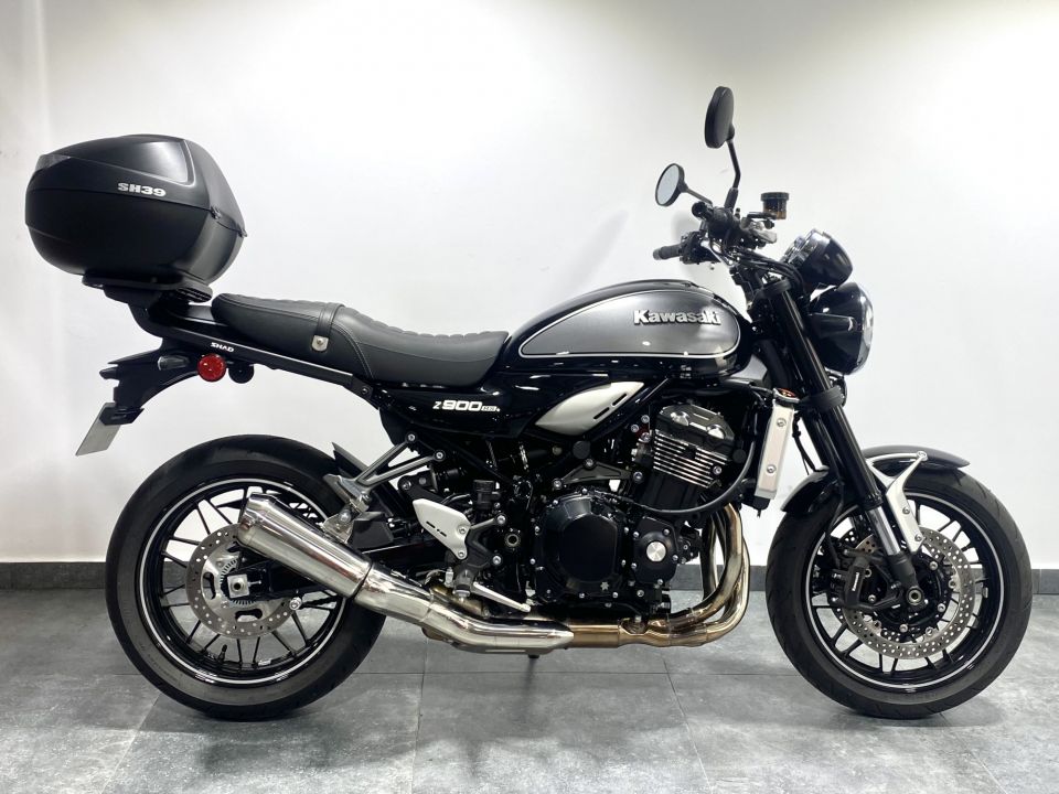 KAWASAKI Z900 RS 4