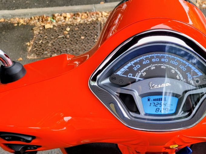 PIAGGIO GTS 125 4
