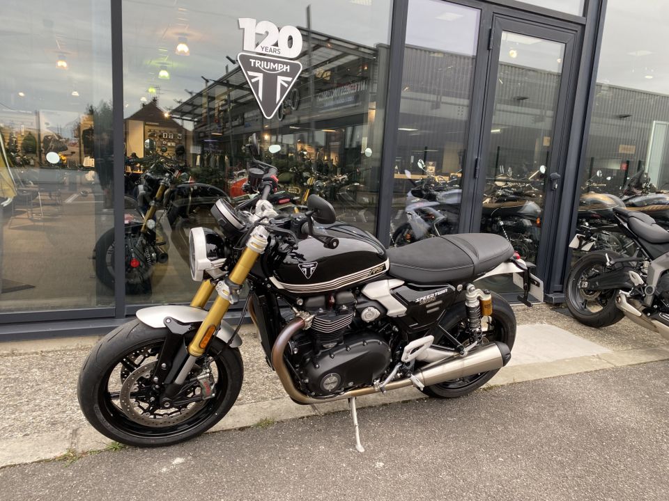TRIUMPH SPEED TWIN 1200 4