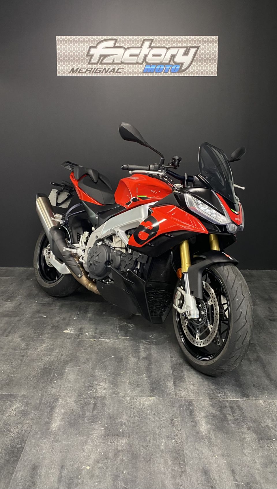 APRILIA TUONO 1100  V4 RR 4