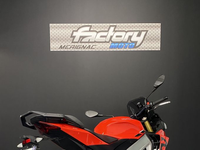 APRILIA TUONO 1100  V4 RR 4
