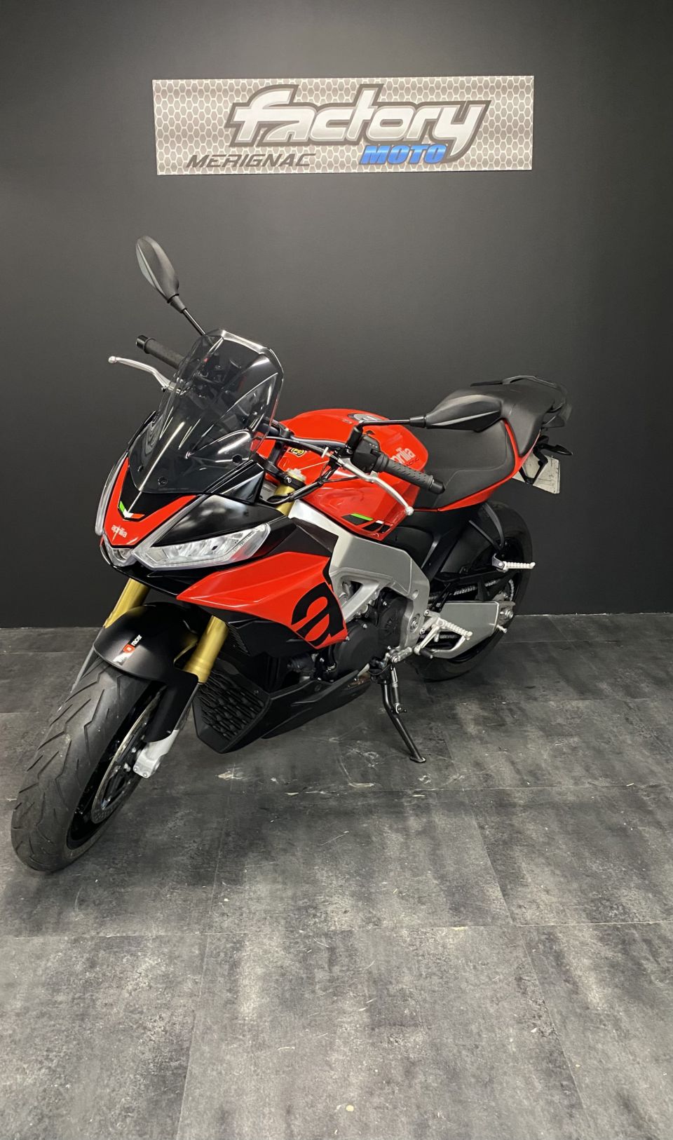 APRILIA TUONO 1100  V4 RR 4