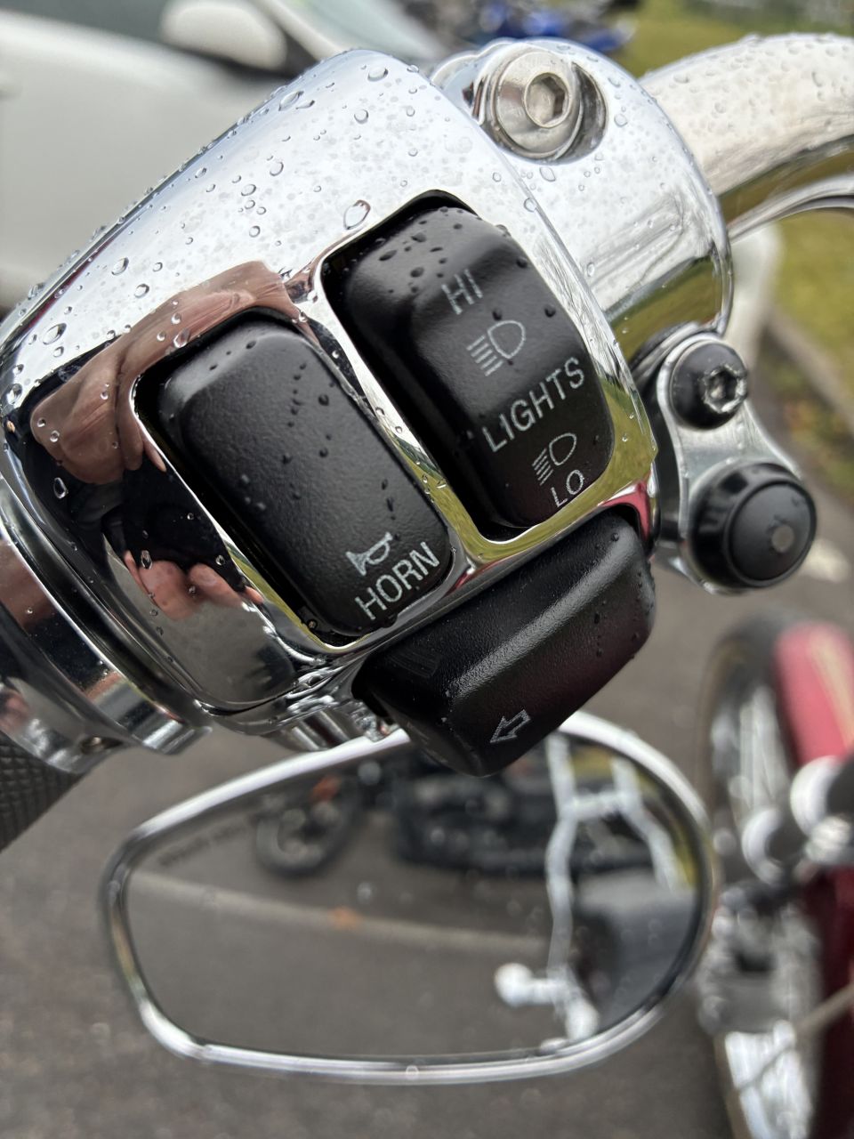 HARLEY-DAVIDSON SPORTSTER SEVENTY-TWO 1200 4