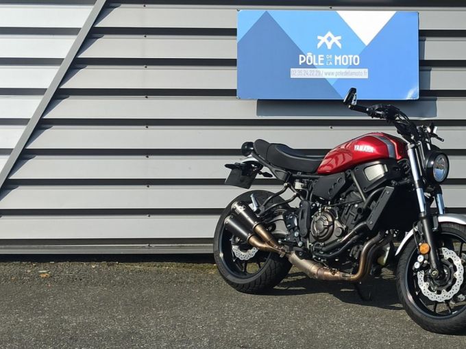 YAMAHA XSR 700 ABS 4