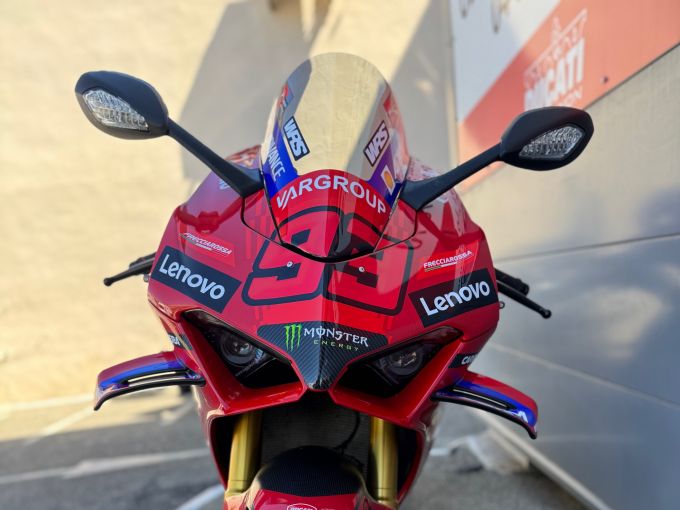 DUCATI PANIGALE 1103 V4 4
