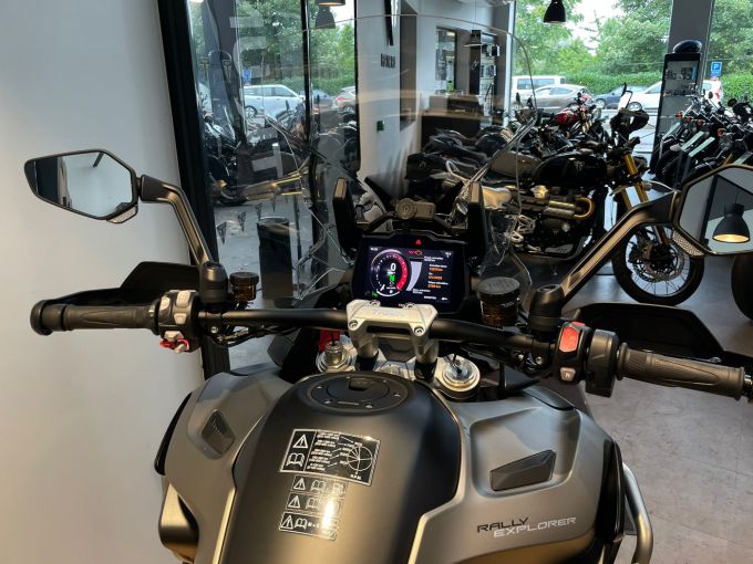 TRIUMPH TIGER 1200 RALLY EXPLORER 4