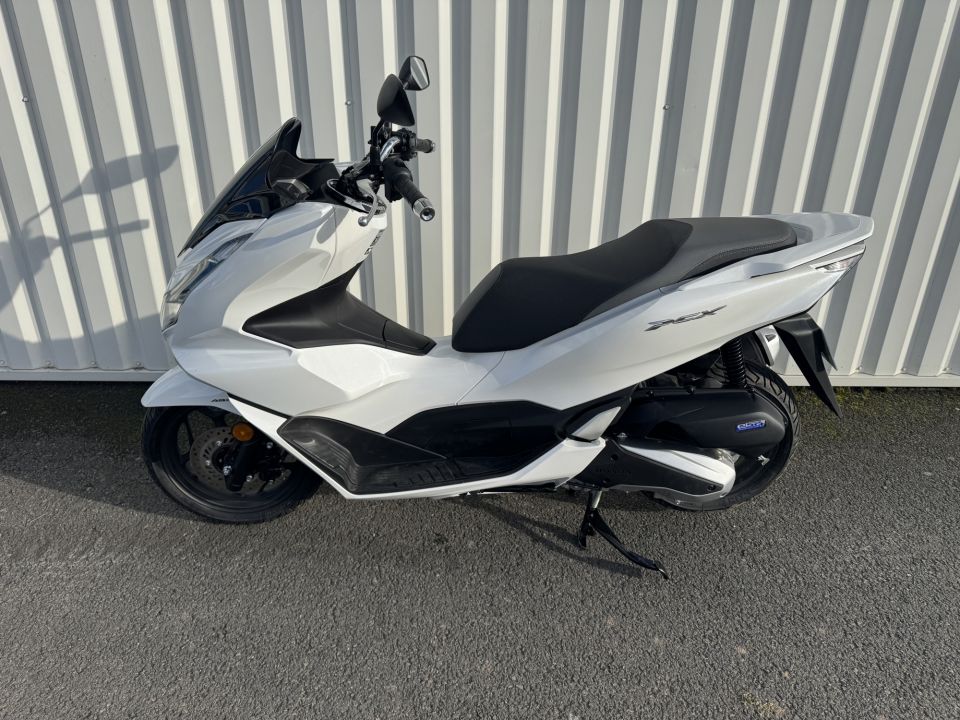 HONDA PCX 125 4