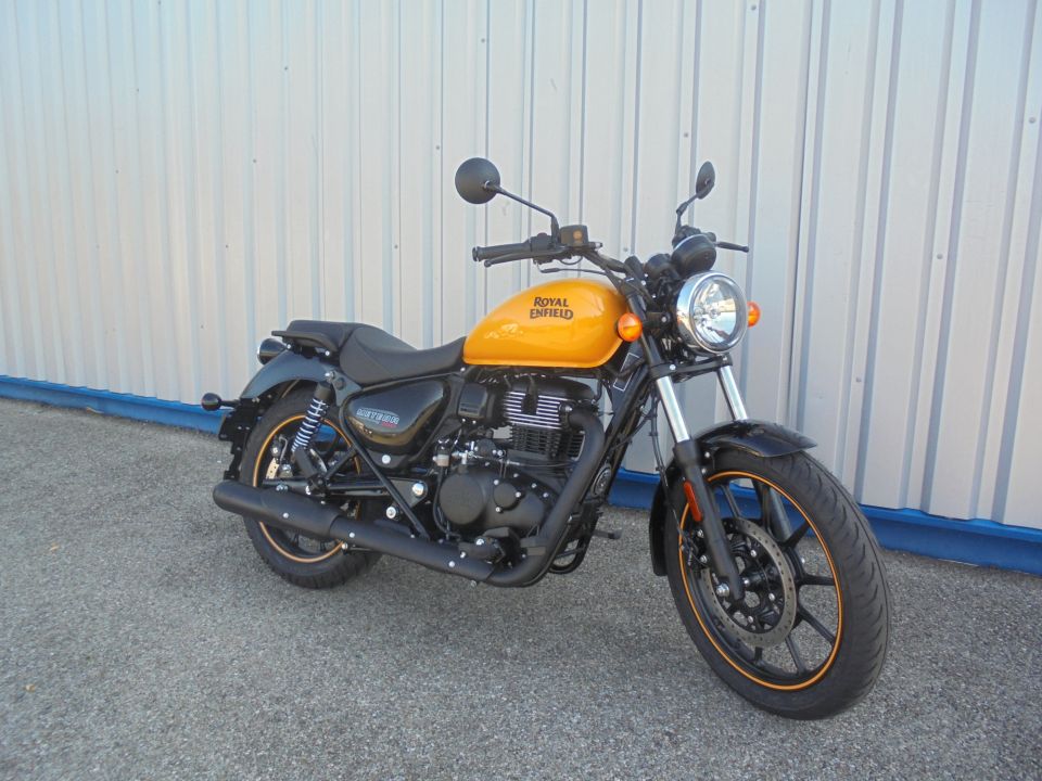 ROYAL ENFIELD METEOR 4