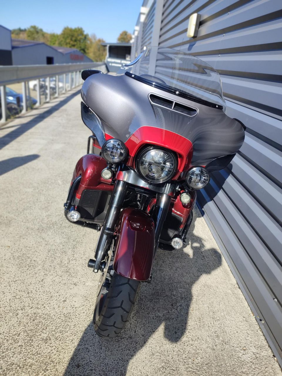 HARLEY-DAVIDSON TOURING ELECTRA GLIDE 1923 ULTRA CVO 4