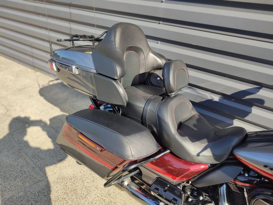 HARLEY-DAVIDSON TOURING ELECTRA GLIDE 1923 ULTRA CVO 4