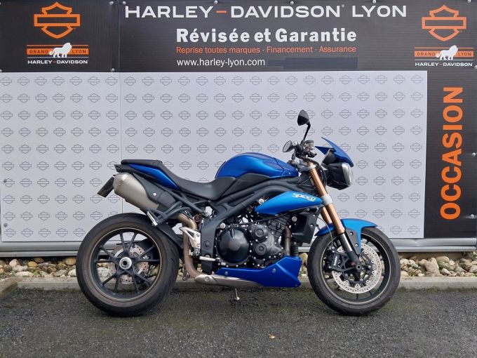 TRIUMPH SPEED TRIPLE 1050 R 4