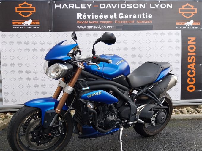 TRIUMPH SPEED TRIPLE 1050 R 4