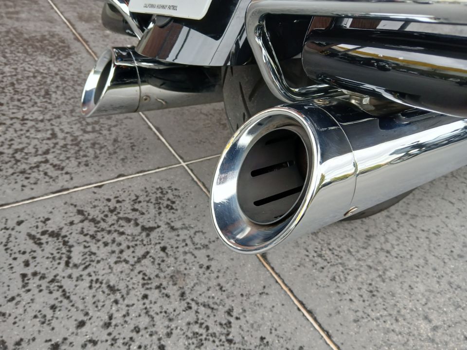 HARLEY-DAVIDSON TOURING ELECTRA GLIDE 1745 ULTRA LIMITED POLICE 4