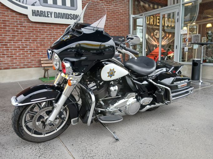 HARLEY-DAVIDSON TOURING ELECTRA GLIDE 1745 ULTRA LIMITED POLICE 4