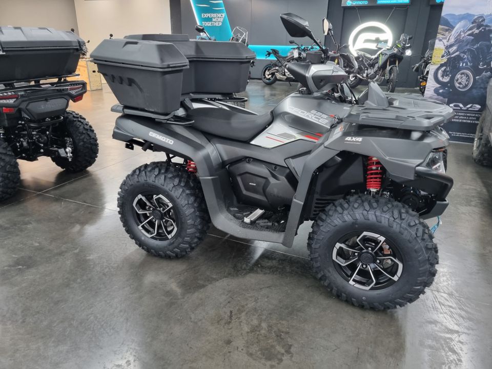 CF MOTO CFORCE 600 4