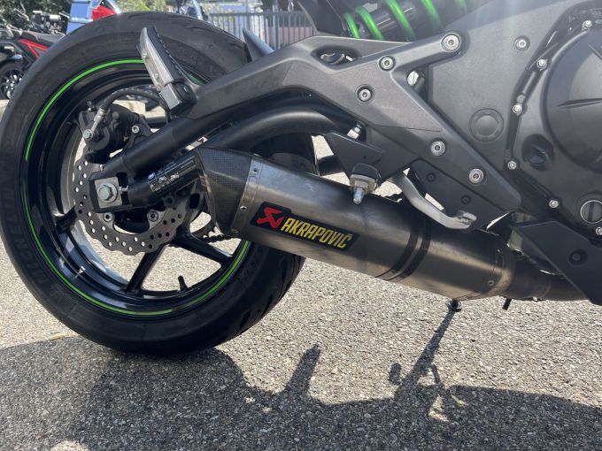 KAWASAKI ER-6 (47.5CV) 4