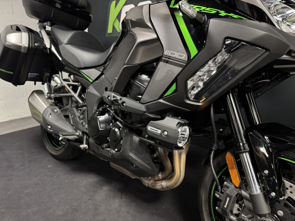 KAWASAKI VERSYS 4