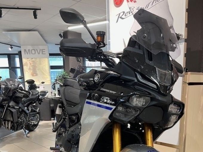 YAMAHA TRACER 9 GT+ Y-AMT 4