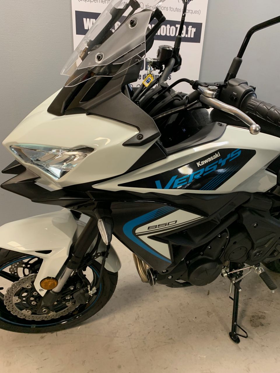 KAWASAKI VERSYS 650 4