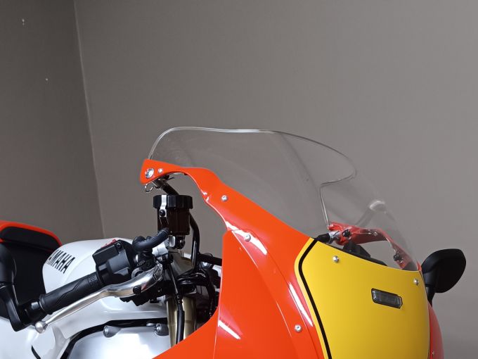 YAMAHA XSR 900 GP 4
