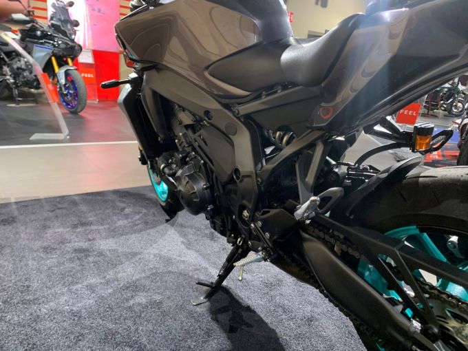 YAMAHA MT09 YAMT 4