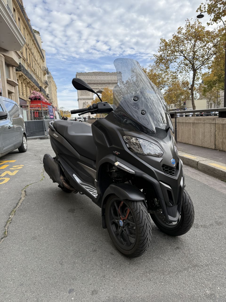 PIAGGIO MP3 530 HPE EXCLUSIVE 4