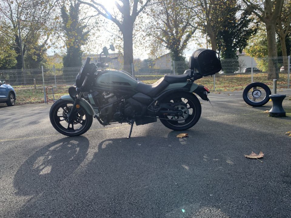 KAWASAKI VULCAN 650 S 4