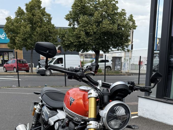 TRIUMPH Speed Twin 1200 RS 4