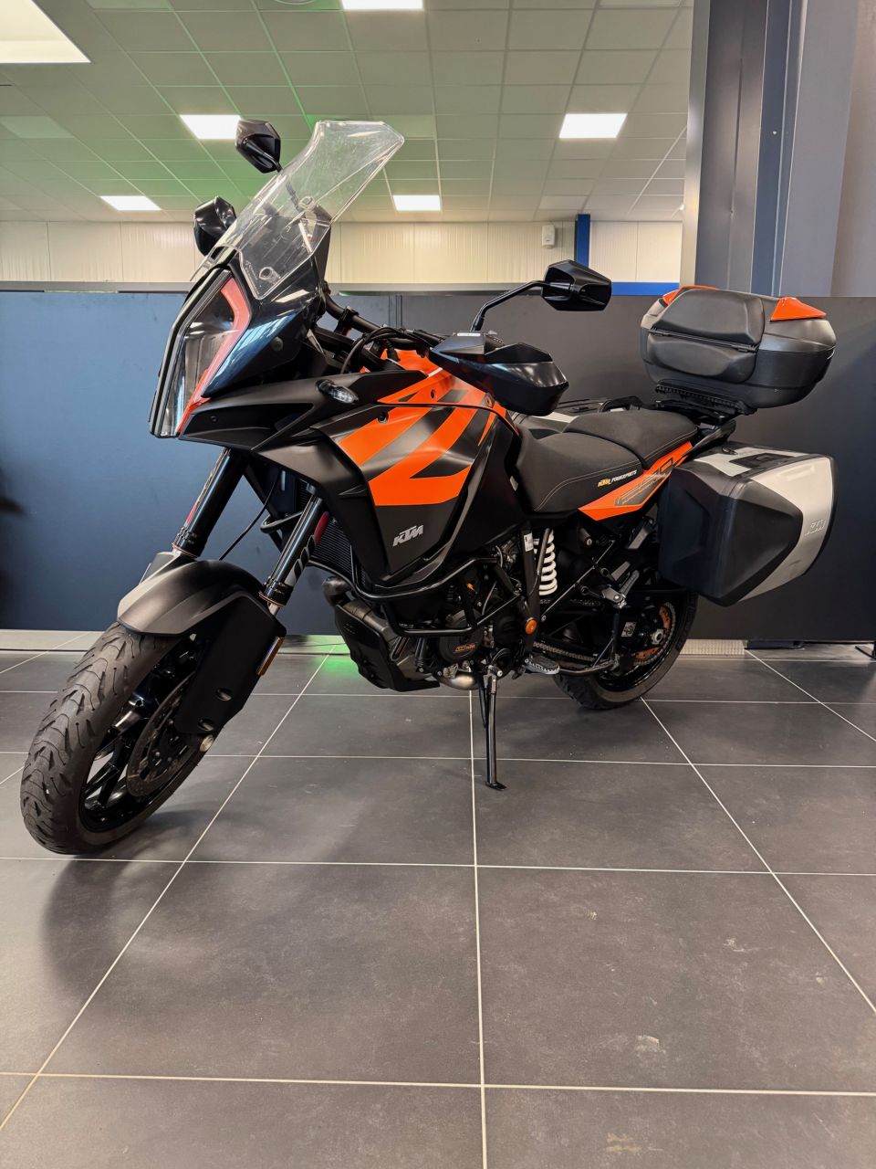 KTM 1290 SUPER ADVENTURE S 4