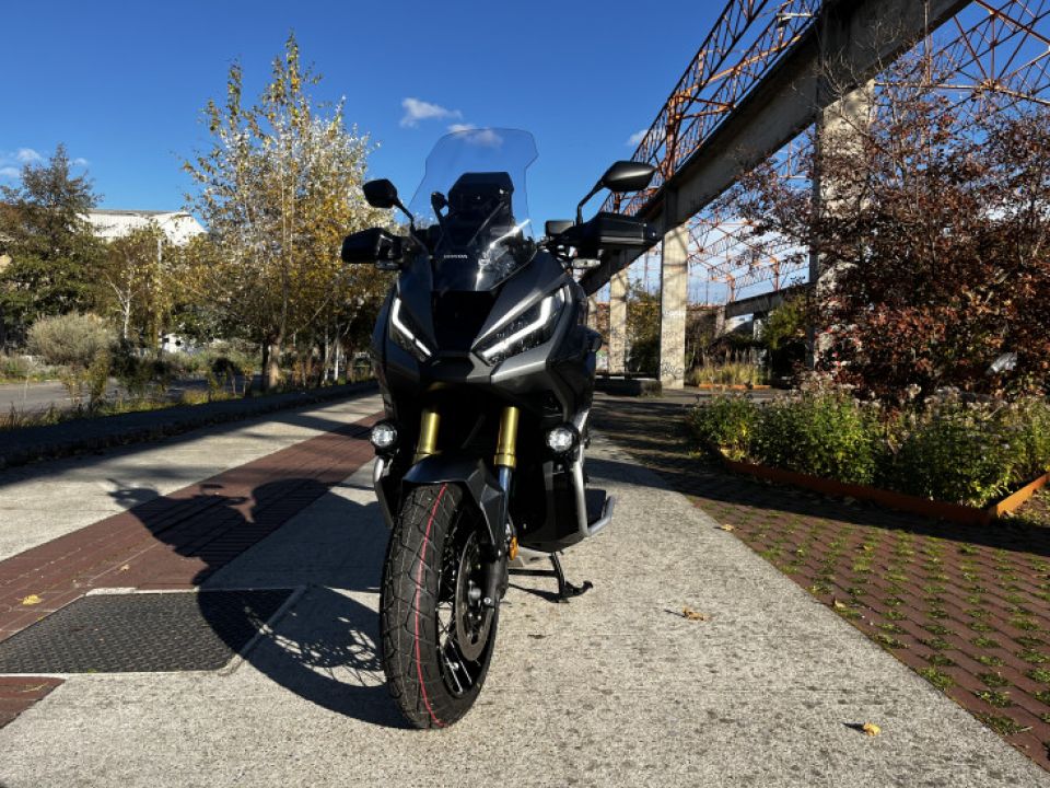 HONDA X-ADV 750 4
