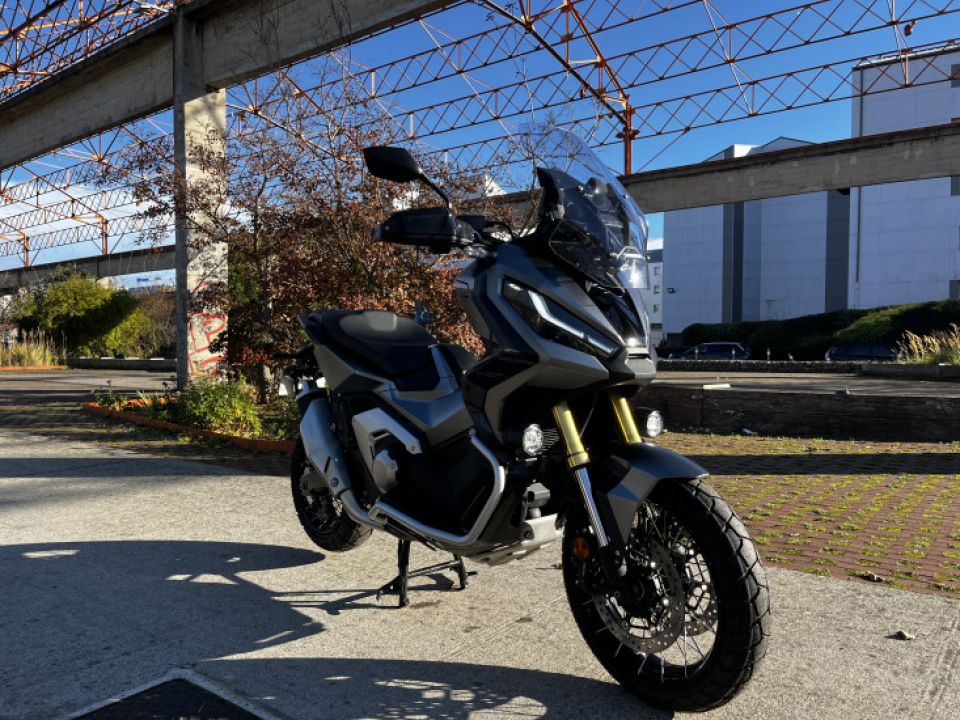 HONDA X-ADV 750 4