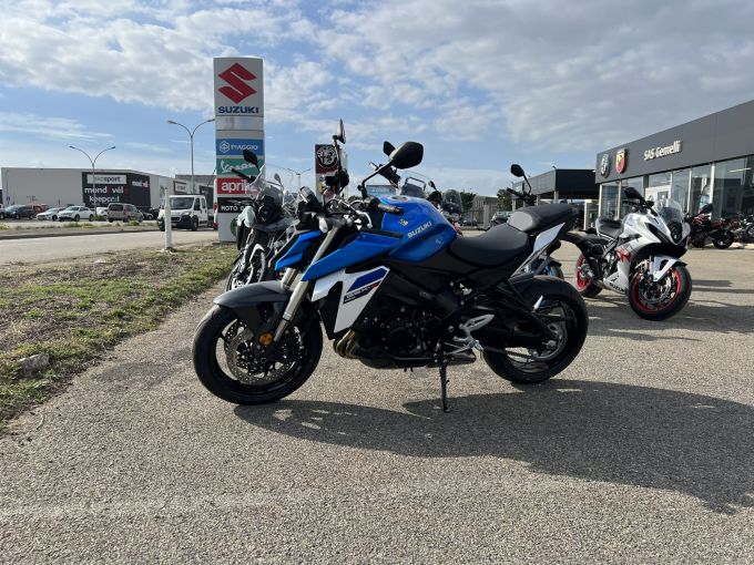 SUZUKI GSX-S 950 4