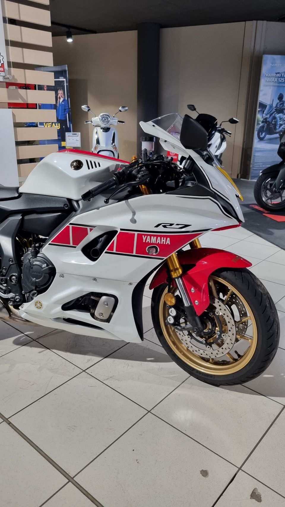 YAMAHA YZF-R7 WORLD GP 60TH ANNIVERSARY 4